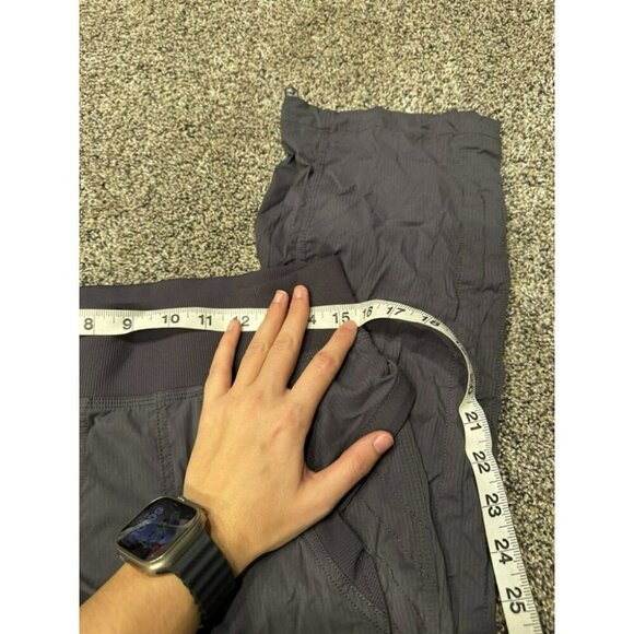 Lululemon Quick Step Pant Coal Size 8 - Picture 4 of 7